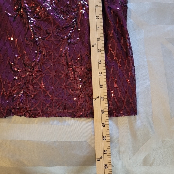 DB Studio Purple Short Mini Allover Sequin Illusion Plunge Dress Sz 10 - Picture 9 of 15